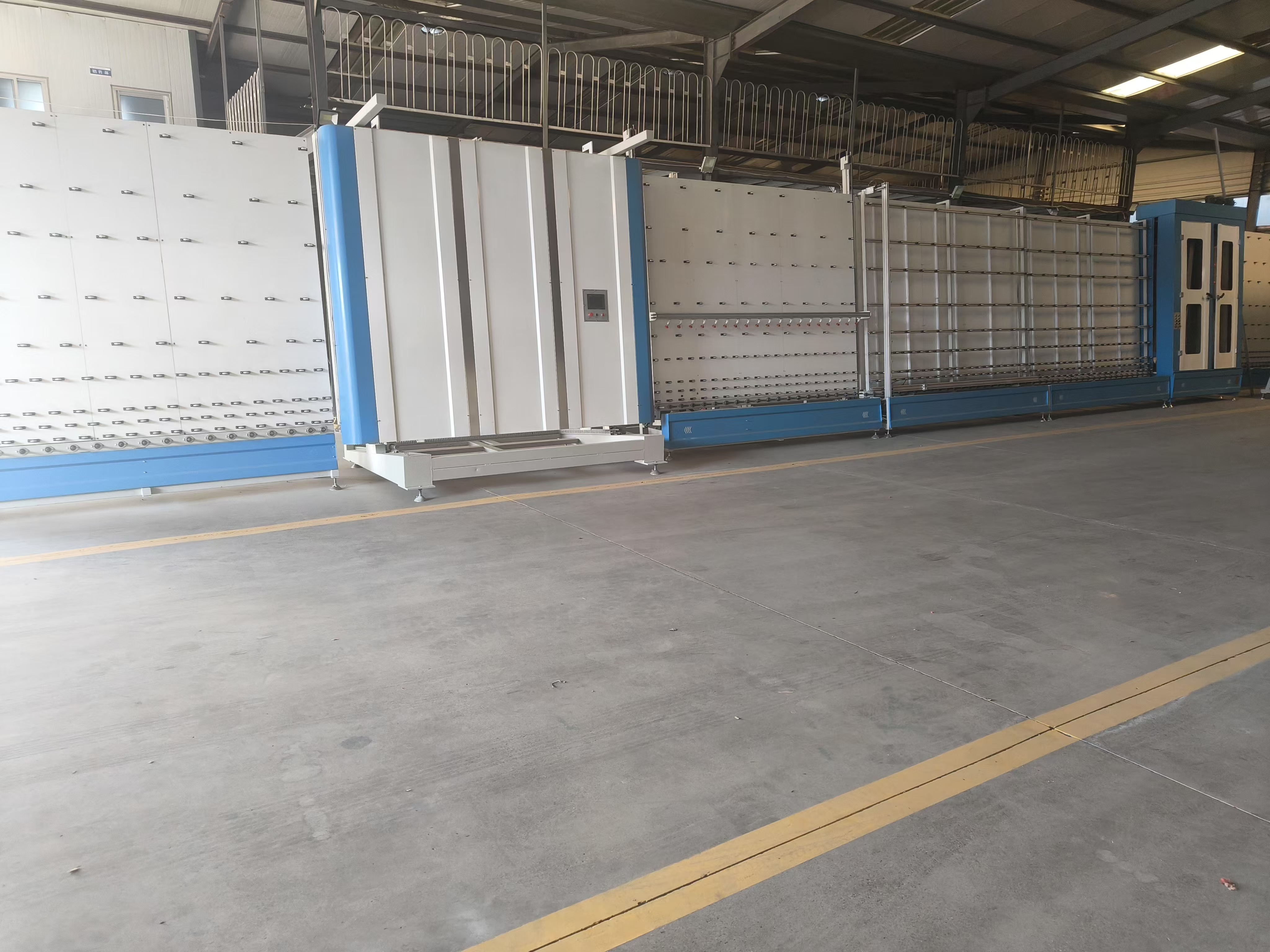 湖南石总全自动中空玻璃流水线